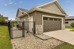 212 Sunnydale Ln SE, Rochester, MN 55904 - Photo 34