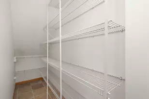 955 Santa Vera Dr, Chanhassen, MN 55317 - Photo 16