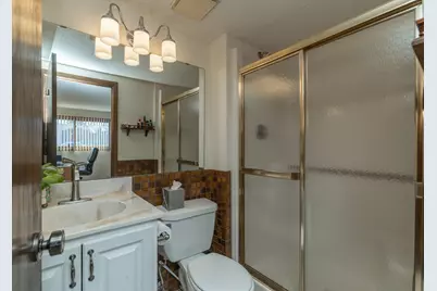 9901 Oakland Avenue S, Bloomington, MN 55420 - Photo 28