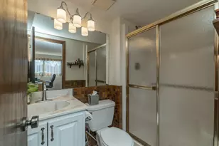 9901 Oakland Ave S, Bloomington, MN 55420 - Photo 28