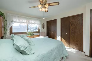 9901 Oakland Ave S, Bloomington, MN 55420 - Photo 18