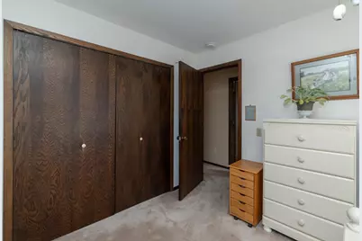 9901 Oakland Avenue S, Bloomington, MN 55420 - Photo 22
