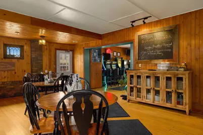 112 N Shore Drive, Fountain City, WI 54629 - Photo 10