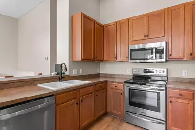 15359 Foster Drive N, Hugo, MN 55038 - Photo 4