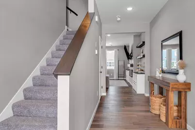 6830 102nd Street S, Cottage Grove, MN 55016 - Photo 2