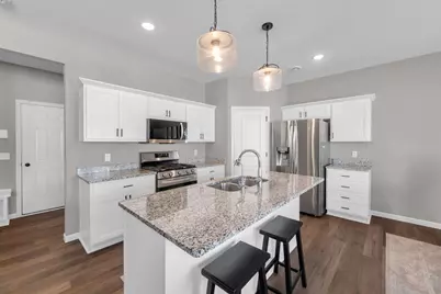 6830 102nd Street S, Cottage Grove, MN 55016 - Photo 4