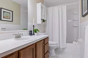 7361 W Franklin Ave, Saint Louis Park, MN 55426 - Photo 20