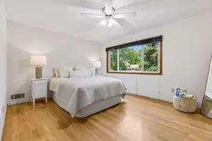7361 W Franklin Ave, Saint Louis Park, MN 55426 - Photo 18