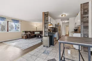 4874 Grenwich Trail N, Oakdale, MN 55128 - Photo 10