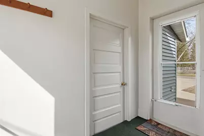 117 16th Street NE, Menomonie, WI 54751 - Photo 6