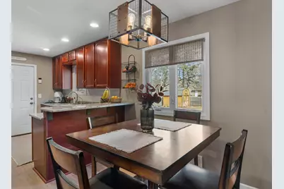 5609 Upper 136th Street Court W, Apple Valley, MN 55124 - Photo 6