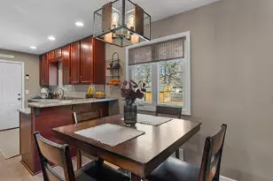 5609 Upper 136th St Ct W, Apple Valley, MN 55124 - Photo 6