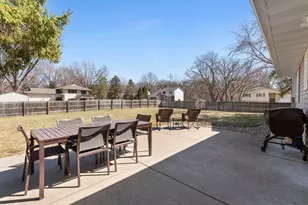 5609 Upper 136th St Ct W, Apple Valley, MN 55124 - Photo 14