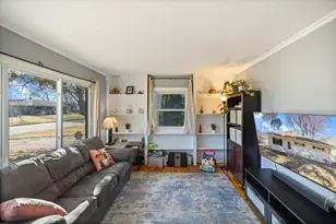 2559 Herschel St, Roseville, MN 55113 - Photo 26