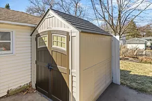 2559 Herschel St, Roseville, MN 55113 - Photo 52