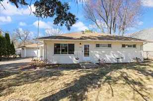 2559 Herschel St, Roseville, MN 55113 - Photo 1