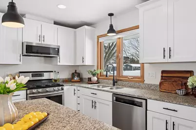 15505 6th Avenue N, Plymouth, MN 55447 - Photo 12