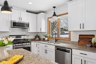 15505 6th Ave N, Plymouth, MN 55447 - Photo 12