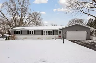 15505 6th Ave N, Plymouth, MN 55447 - Photo 1