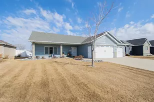 1106 6th Ave NE, Dilworth, MN 56529 - Photo 2