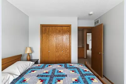 1437 Schooner Way, Woodbury, MN 55125 - Photo 26