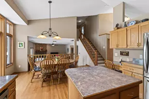 1437 Schooner Way, Woodbury, MN 55125 - Photo 10