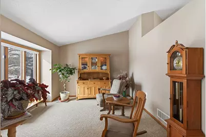 1437 Schooner Way, Woodbury, MN 55125 - Photo 4