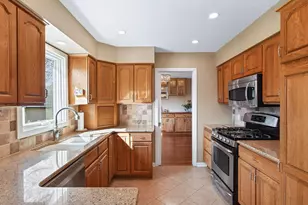 4425 Decatur Ave N, New Hope, MN 55428 - Photo 8