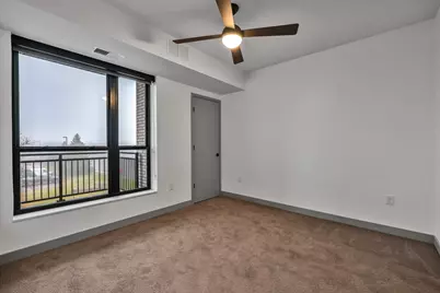 640 Wisconsin Avenue N #309, Golden Valley, MN 55427 - Photo 4