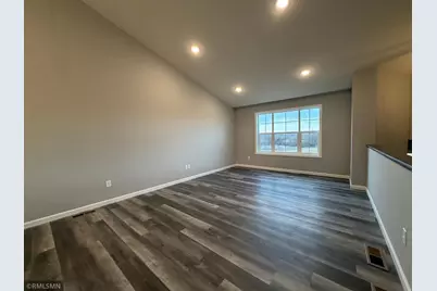 6113 Radford Avenue NE, Otsego, MN 55330 - Photo 2
