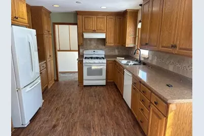 5800 W 25 1/2 Street, Saint Louis Park, MN 55416 - Photo 2