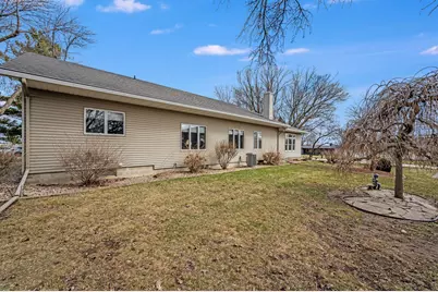 805 Hengen Street, Fairmont, MN 56031 - Photo 12