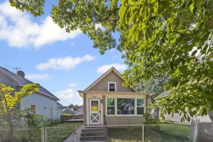 610 Charles Ave, Saint Paul, MN 55103 - Photo 2