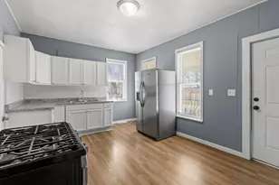 936 Duchess St, Saint Paul, MN 55106 - Photo 12