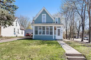 936 Duchess St, Saint Paul, MN 55106 - Photo 2