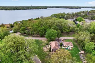 2420 Lancaster Ln N, Plymouth, MN 55441 - Photo 54
