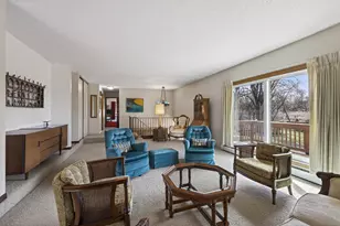 2420 Lancaster Ln N, Plymouth, MN 55441 - Photo 10