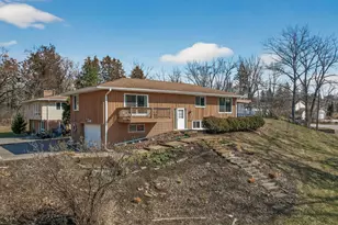 2420 Lancaster Ln N, Plymouth, MN 55441 - Photo 56