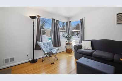 646 E Rose Street, Owatonna, MN 55060 - Photo 2