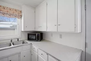 646 E Rose St, Owatonna, MN 55060 - Photo 8