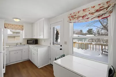 646 E Rose Street, Owatonna, MN 55060 - Photo 6