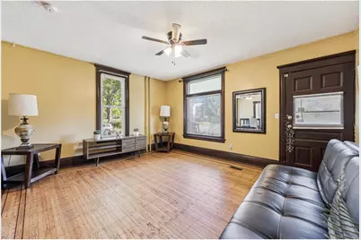 2827 Lyndale Avenue N, Minneapolis, MN 55411 - Photo 6