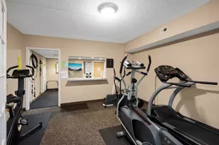 811 Smetana Rd, Hopkins, MN 55343 - Photo 20