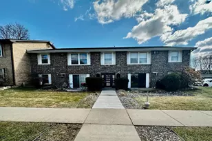 811 Smetana Rd, Hopkins, MN 55343 - Photo 2