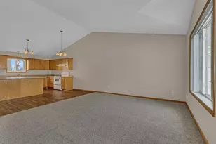 206 Appaloosa Ct, Braham, MN 55006 - Photo 14