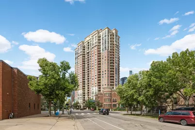 500 E Grant Street #1110, Minneapolis, MN 55404 - Photo 4