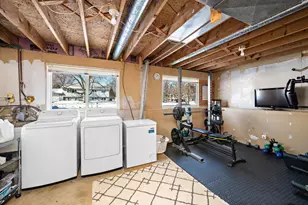 1061 Hillcrest Dr, Woodbury, MN 55125 - Photo 26