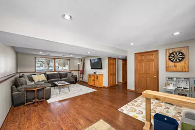 1061 Hillcrest Drive, Woodbury, MN 55125 - Photo 22