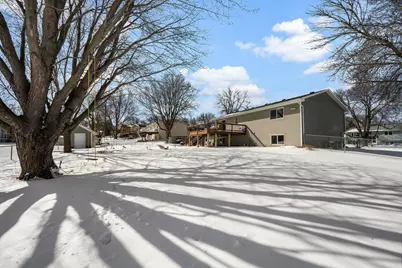 1061 Hillcrest Drive, Woodbury, MN 55125 - Photo 30