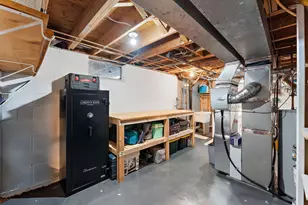 5600 Lindsay St, Golden Valley, MN 55422 - Photo 42